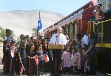 Mandatario conmemora centenario de línea férrea Arica - La Paz