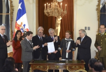 Mandatario firmó Proyecto de Ley sobre protección a carabineros y policías: “va a fortalecer el respeto que le debemos a las autoridades de nuestro país”